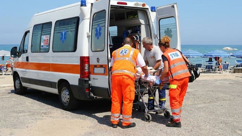 Tragedia in mare nel Molise: uomo muore per probabile malore durante il bagno